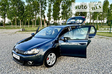 Хетчбек Volkswagen Golf 2010 в Івано-Франківську