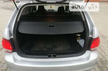 Универсал Volkswagen Golf 2011 в Ровно