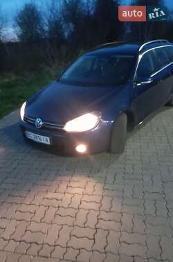 Универсал Volkswagen Golf 2010 в 