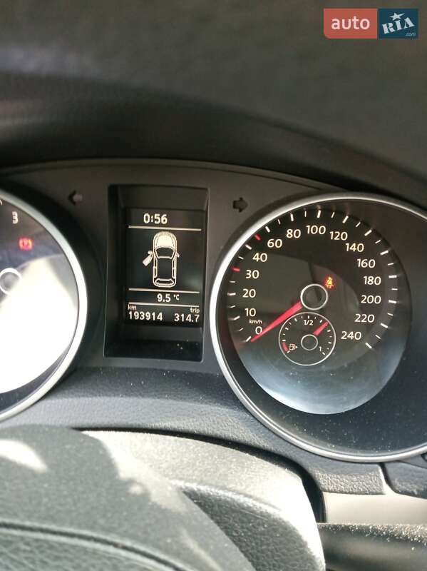 Универсал Volkswagen Golf 2011 в Львове