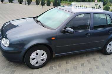 Хэтчбек Volkswagen Golf 2000 в Полтаве