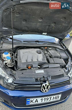 Универсал Volkswagen Golf 2011 в 