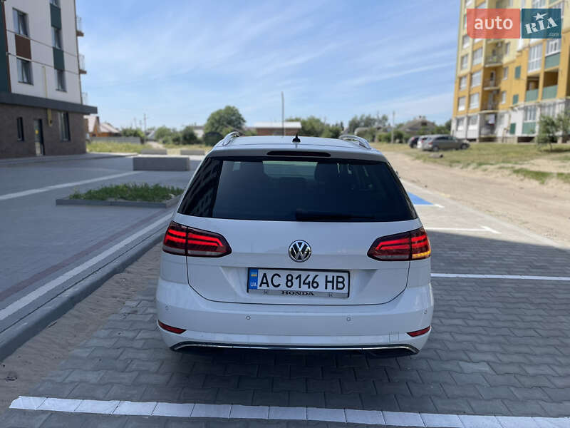 Универсал Volkswagen Golf 2017 в Ковеле