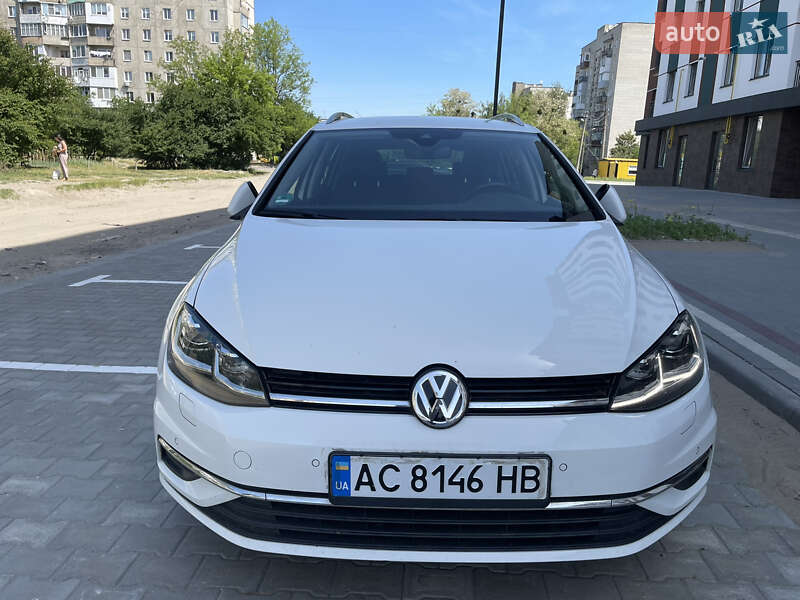 Универсал Volkswagen Golf 2017 в Ковеле