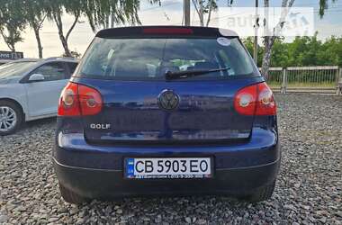 Хетчбек Volkswagen Golf 2004 в Смілі