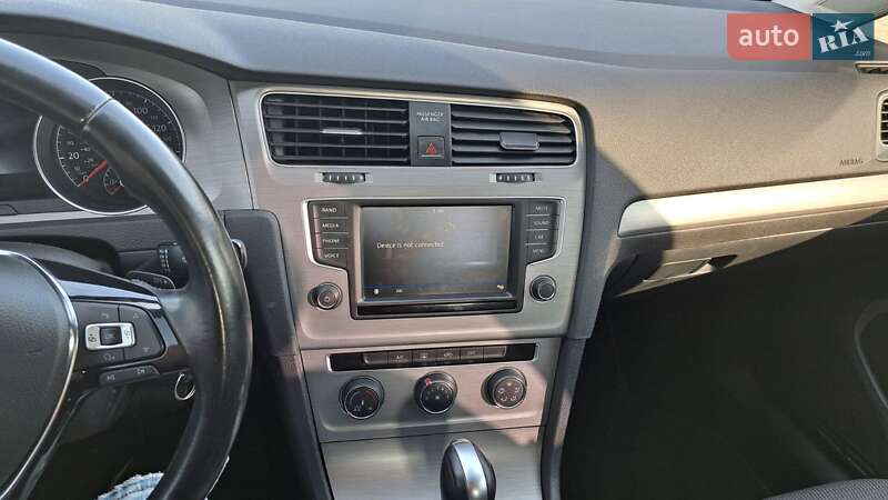 Хэтчбек Volkswagen Golf 2016 в Луцке фото 39 Хэтчбек Volkswagen Golf 2016 в Луцке