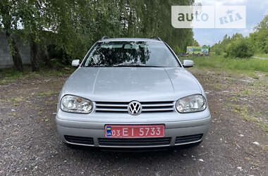 Универсал Volkswagen Golf 2003 в Кременце