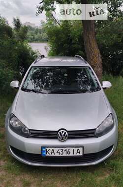 Универсал Volkswagen Golf 2009 в Киеве