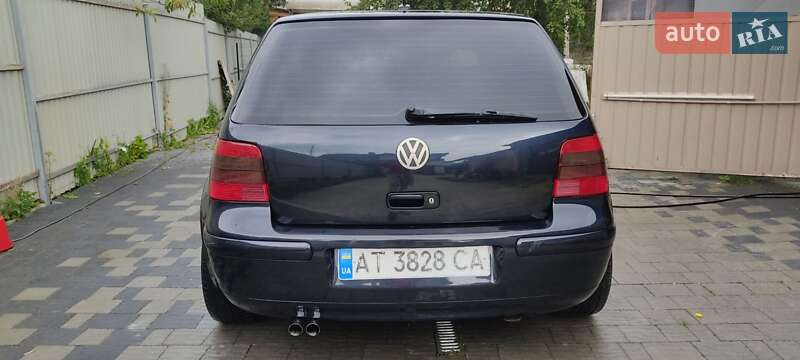 Хэтчбек Volkswagen Golf 1999 в Надворной