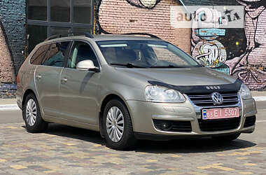 Універсал Volkswagen Golf 2008 в Луцьку