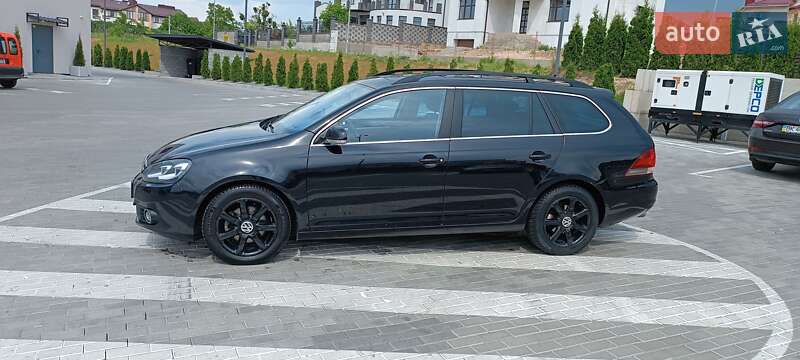 Универсал Volkswagen Golf 2009 в Здолбунове