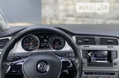 Универсал Volkswagen Golf 2014 в Ивано-Франковске