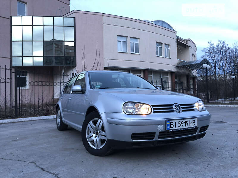 Volkswagen Golf 2002
