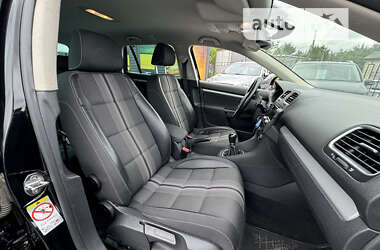 Універсал Volkswagen Golf 2013 в Стрию