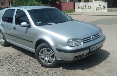 Хэтчбек Volkswagen Golf 2000 в Кодыме