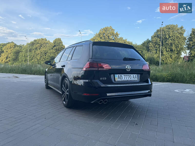 Универсал Volkswagen Golf 2018 в Виннице