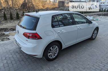 Хэтчбек Volkswagen Golf 2014 в Львове