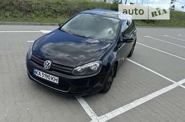 Хэтчбек Volkswagen Golf 2012 в Киеве