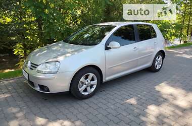 Volkswagen Golf 2008