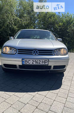 Хэтчбек Volkswagen Golf 2000 в Львове