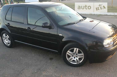 Хэтчбек Volkswagen Golf 2001 в Ивано-Франковске