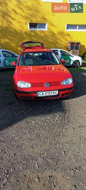 Універсал Volkswagen Golf 2003 в Черкасах
