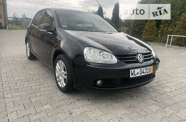 Хэтчбек Volkswagen Golf 2006 в Калуше