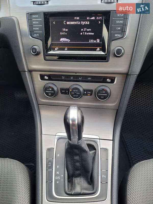 Універсал Volkswagen Golf 2014 в Мукачевому