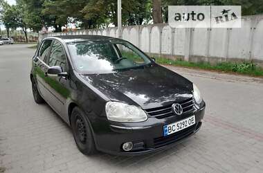 Хетчбек Volkswagen Golf 2008 в Львові