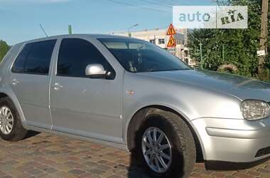 Хетчбек Volkswagen Golf 2003 в Львові