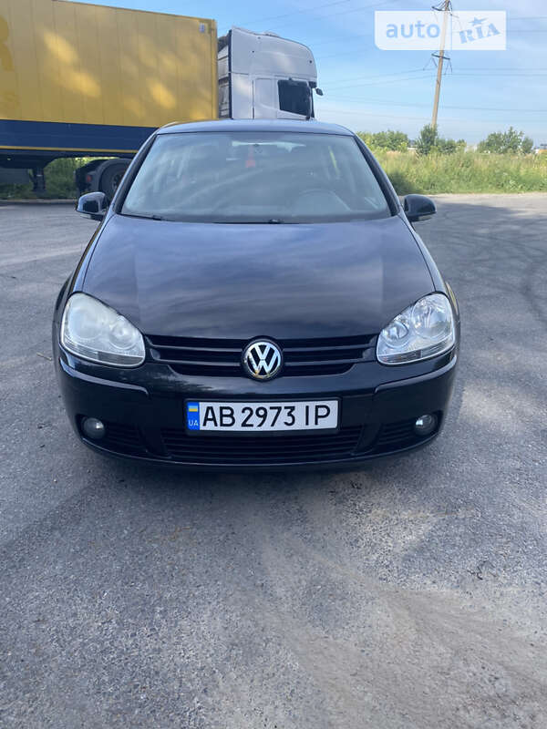 Хетчбек Volkswagen Golf 2007 в Вінниці