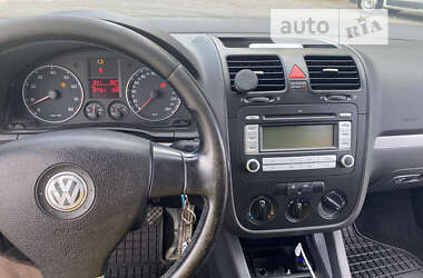 Хетчбек Volkswagen Golf 2007 в Вінниці