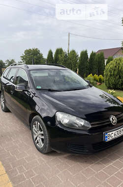 Універсал Volkswagen Golf 2010 в Львові