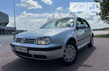 Хетчбек Volkswagen Golf 2003 в Львові