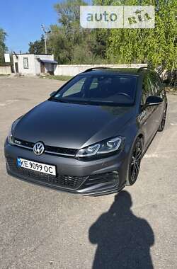 Volkswagen Golf 2017