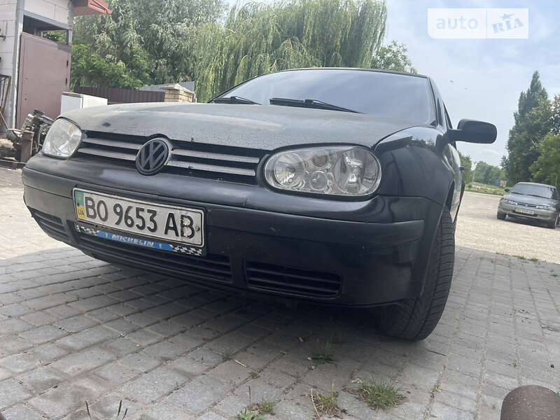 Хетчбек Volkswagen Golf 1998 в Збаражі