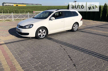 Универсал Volkswagen Golf 2011 в Тернополе