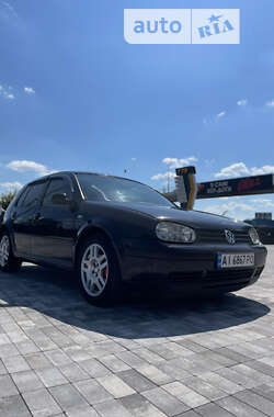 Хетчбек Volkswagen Golf 1999 в Києві