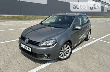 Хэтчбек Volkswagen Golf 2012 в Ивано-Франковске