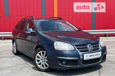 Универсал Volkswagen Golf 2008 в Киеве