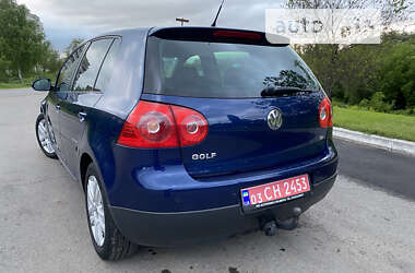 Хетчбек Volkswagen Golf 2008 в Конотопі