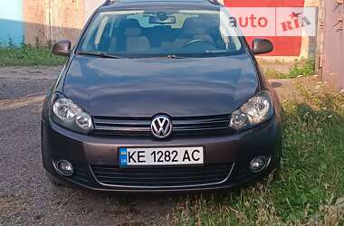 Универсал Volkswagen Golf 2010 в Кривом Роге