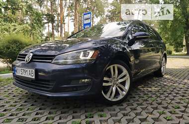 Універсал Volkswagen Golf 2015 в Бучі