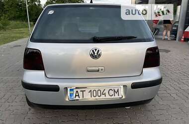 Хэтчбек Volkswagen Golf 2003 в Стрые