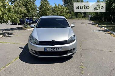 Хетчбек Volkswagen Golf 2009 в Києві