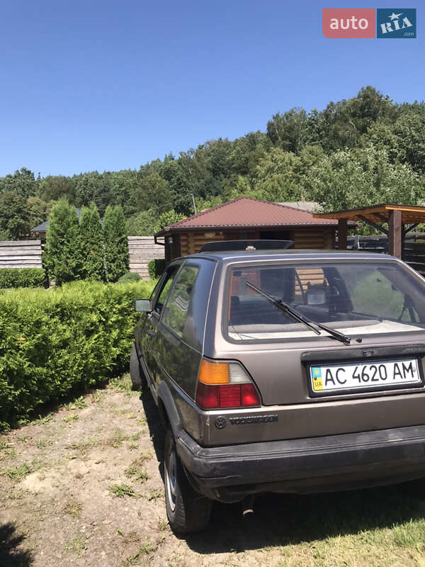 Хэтчбек Volkswagen Golf 1985 в Любомле