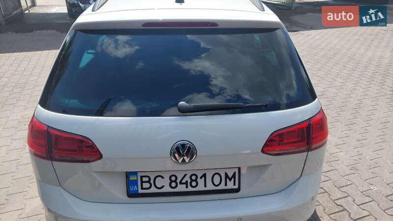 Універсал Volkswagen Golf 2014 в Львові