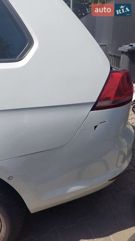Універсал Volkswagen Golf 2014 в Львові