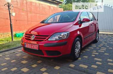 Хэтчбек Volkswagen Golf 2006 в Черкассах