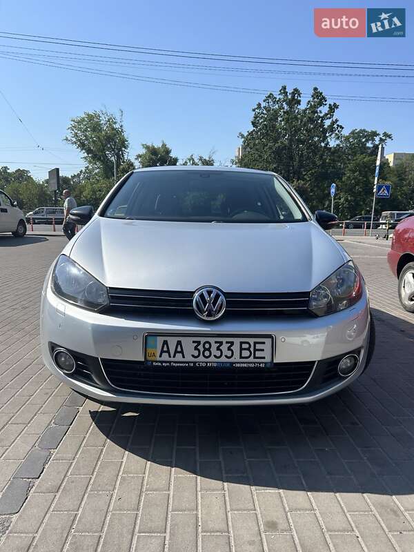 Volkswagen Golf 2011